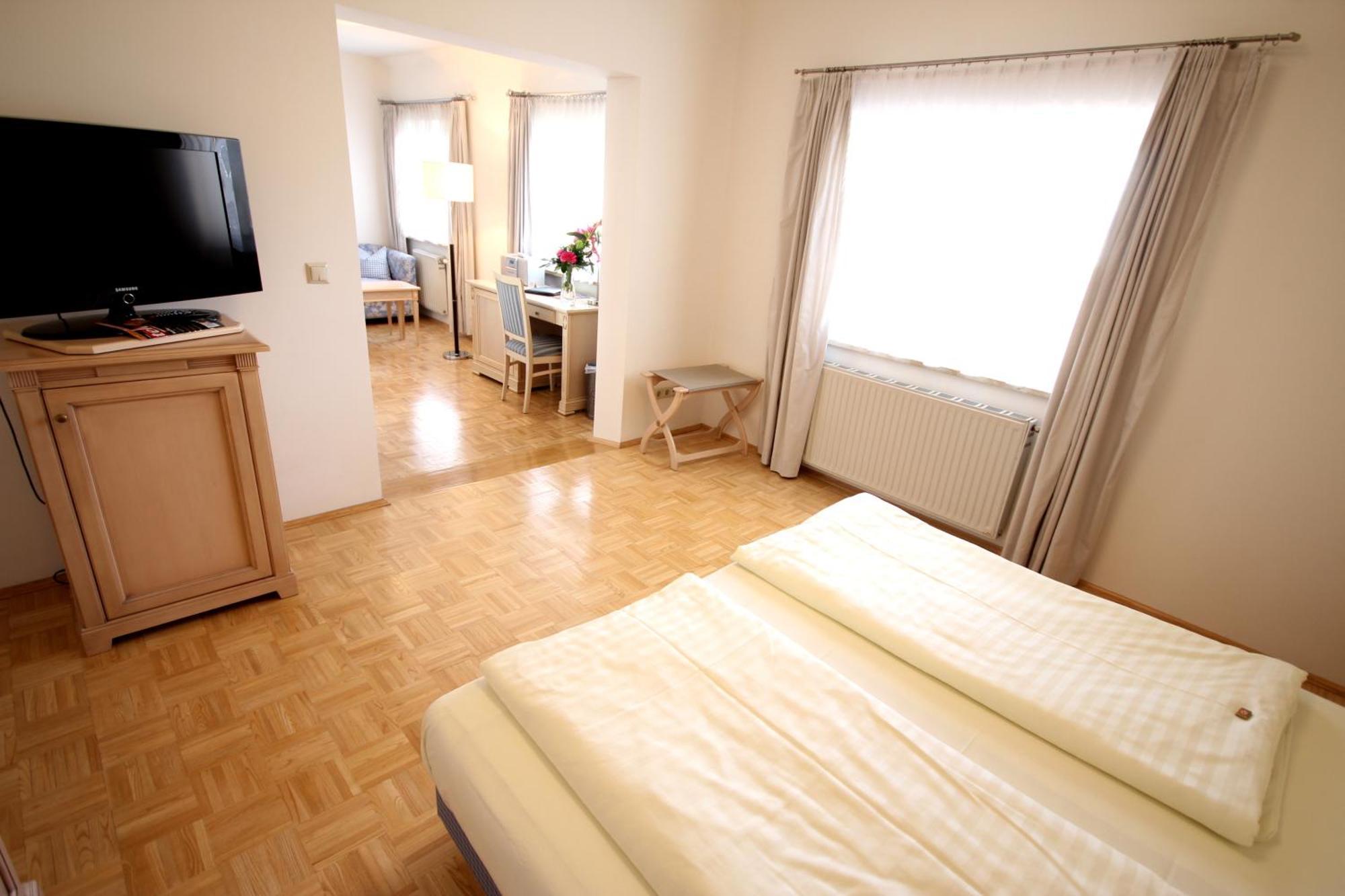 Carinthia Stadthotel Klagenfurt am Woerthersee Dış mekan fotoğraf